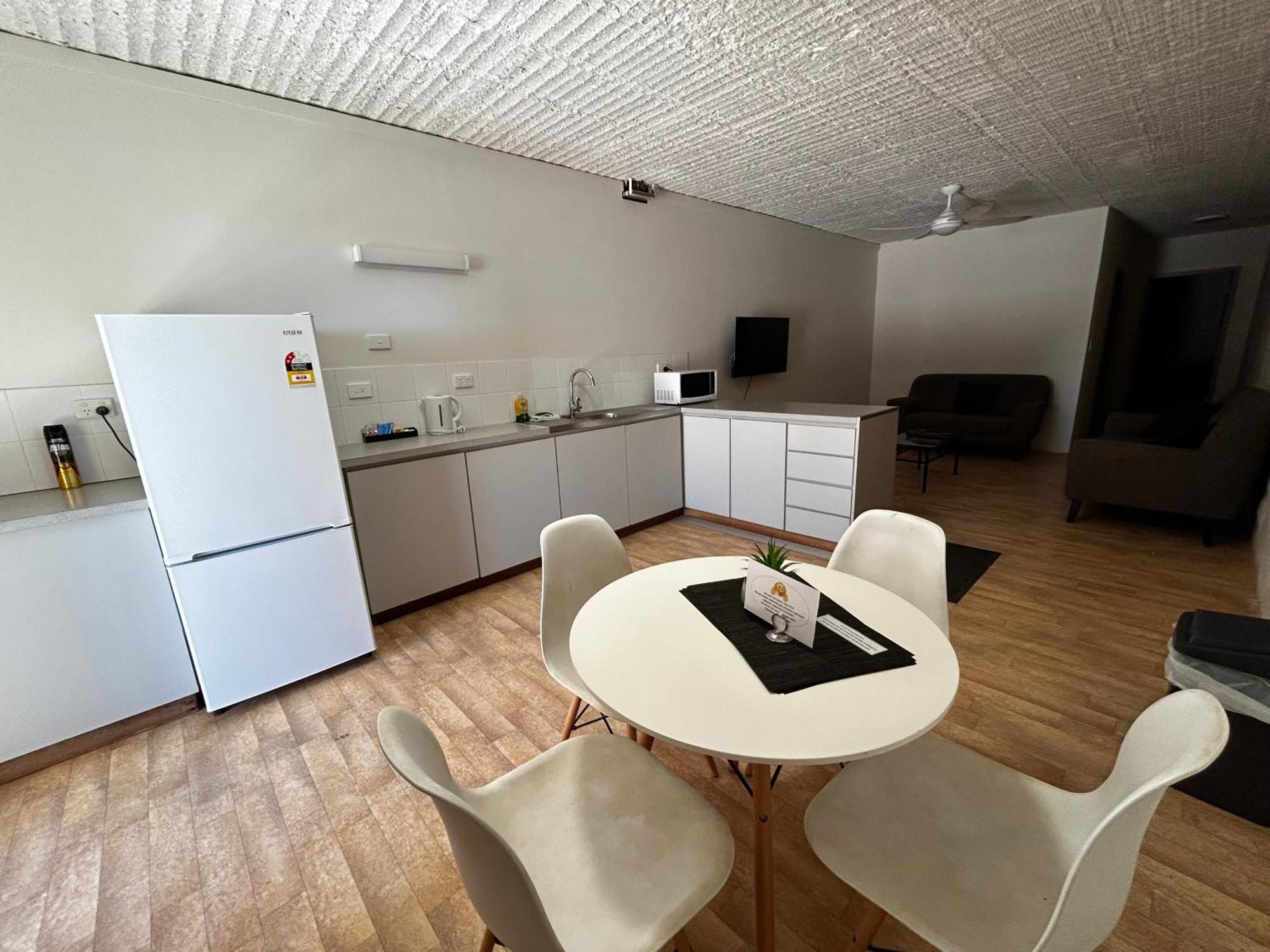 Desert View Apartments Кубър Педи Екстериор снимка