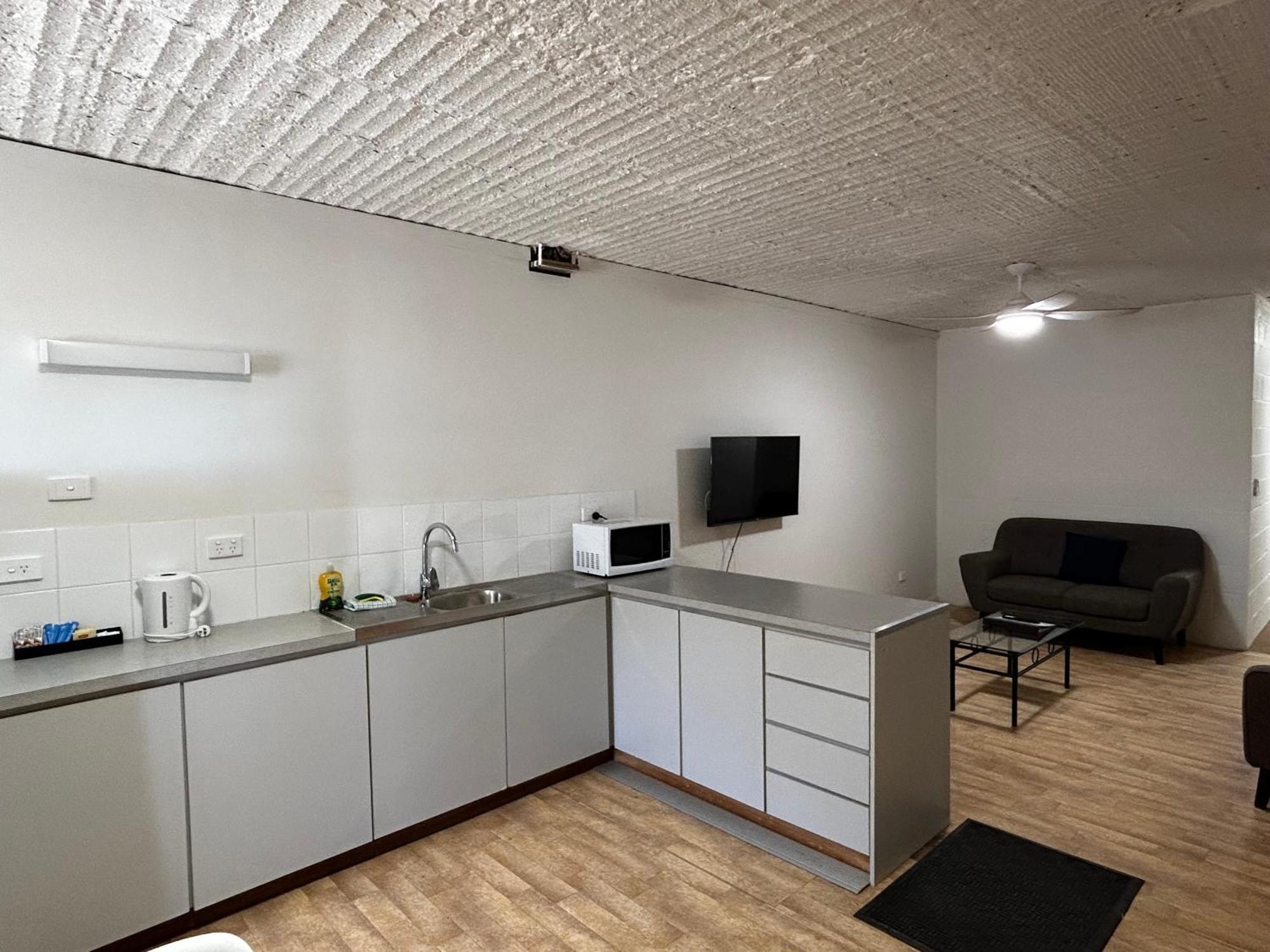 Desert View Apartments Кубър Педи Екстериор снимка
